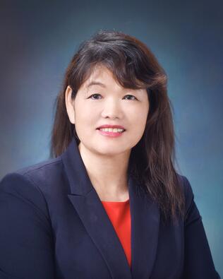 Headshot of Sandy San