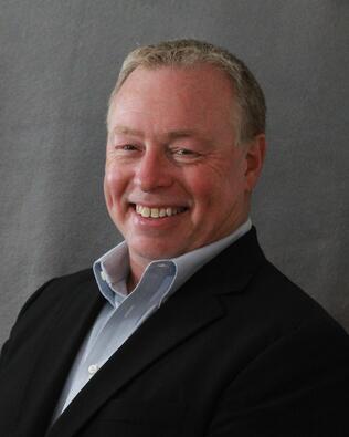 Headshot of Douglas Swartz