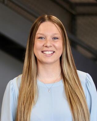 Headshot of Halea Hartke
