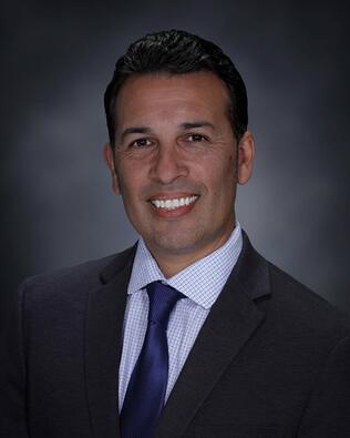 Headshot of Daniel Morales Jr