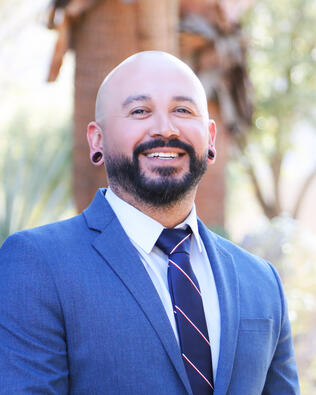 Headshot of Mario Bolanos