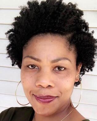 Headshot of Sherry And Real Estate