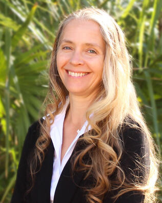 Headshot of Jennifer Cohen