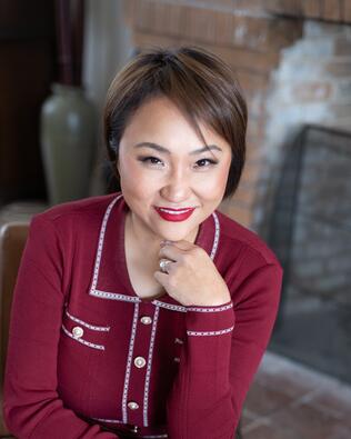 Headshot of Bo Hee Ku
