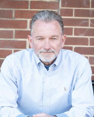 Headshot of Alan Dover