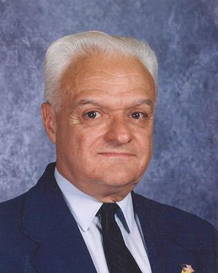 Headshot of Ronald Lynch