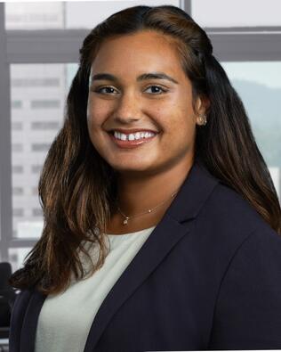 Headshot of Jasmine Mathews