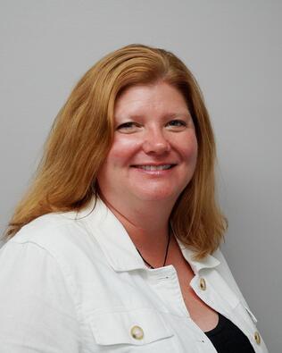 Headshot of Michelle Long