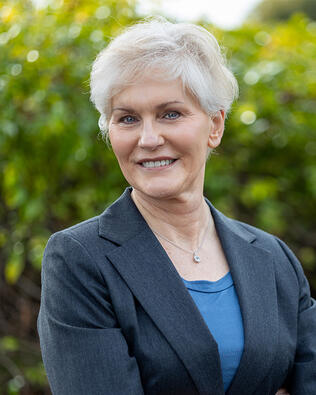 Headshot of Deborah Chisholm