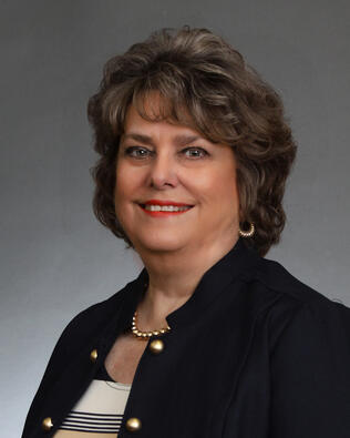 Headshot of Emma Jean Becker