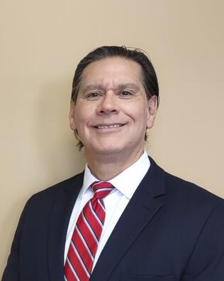 Headshot of Frank Lara