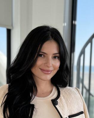 Headshot of Marilyn Martinez