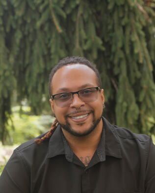 Headshot of Marcus Wiles