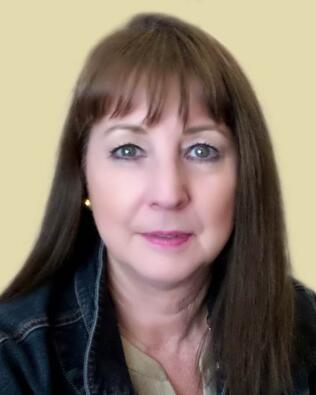 Headshot of Debra Kruse