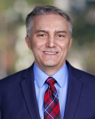 Headshot of Bob Hukill