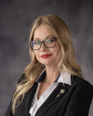 Headshot of Sumer Webb
