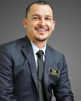 Headshot of Luis Nunez