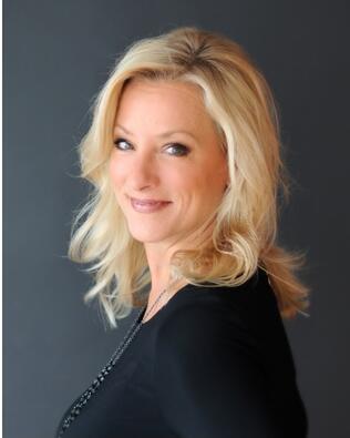 Headshot of Staci Broadhurst