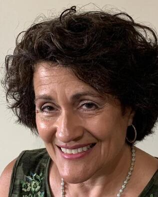 Headshot of Paula Forrest
