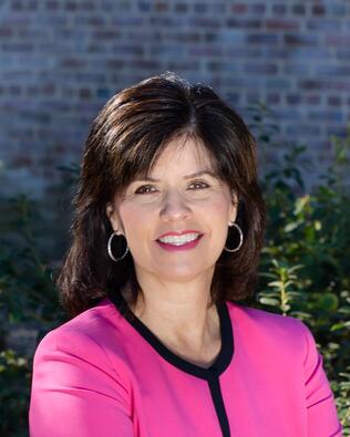 Headshot of Ginger Canaday