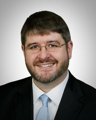 Headshot of Brian Thomas