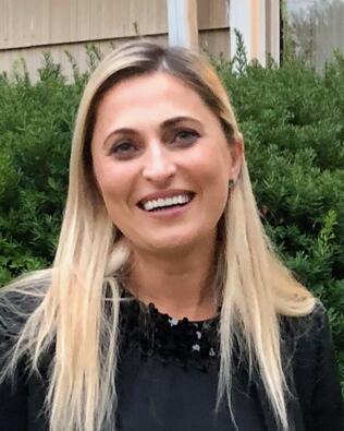 Headshot of Monica Cheres