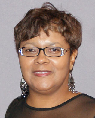 Headshot of Lenora Joseph