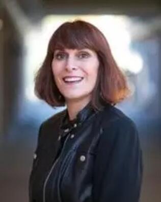 Headshot of Sheila Izzo