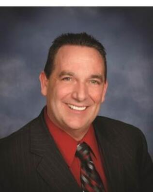 Headshot of Timothy Norland