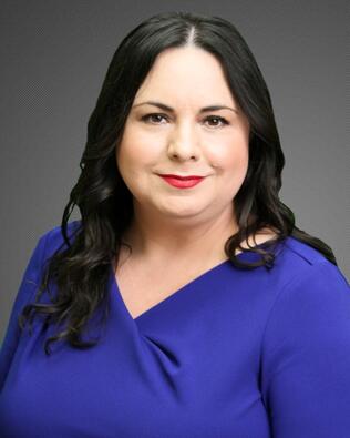 Headshot of Brisa Bueno
