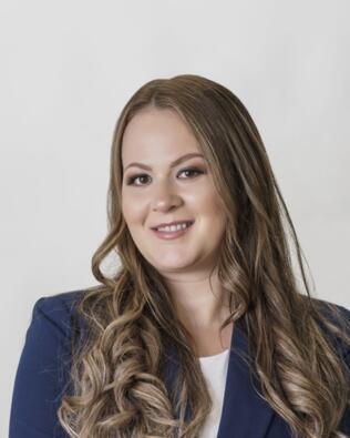 Headshot of Patricia Perez-Garcia