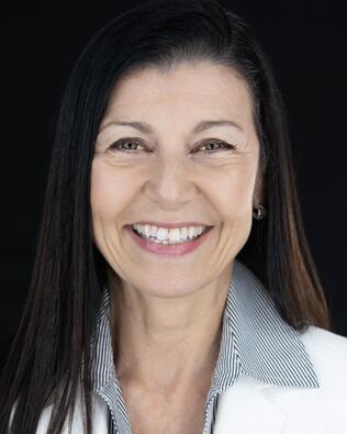 Headshot of Patricia Davila