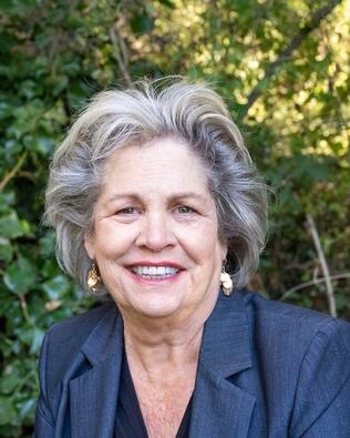 Headshot of Michelle Adams