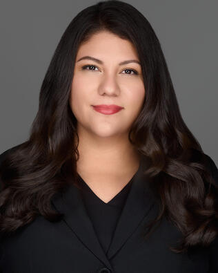 Headshot of Veronica Gutierrez