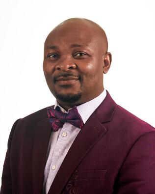 Headshot of Benjamin Agboje