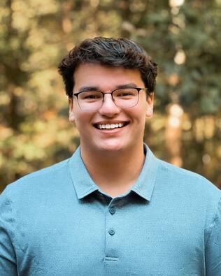 Headshot of Anthony Fuerte