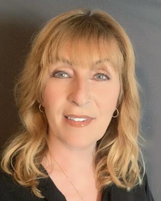 Headshot of Darcy McGee