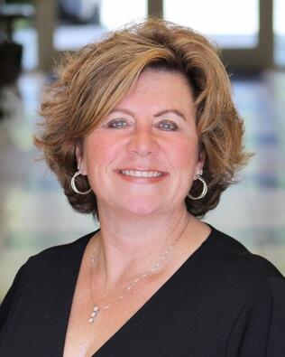 Headshot of Michelle Robson