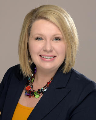Headshot of Stacey Quinton