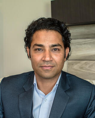 Headshot of Ajay Selwal