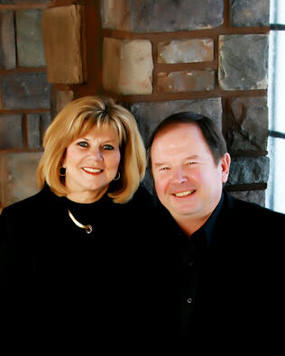 Headshot of Keith & Brenda McCracken