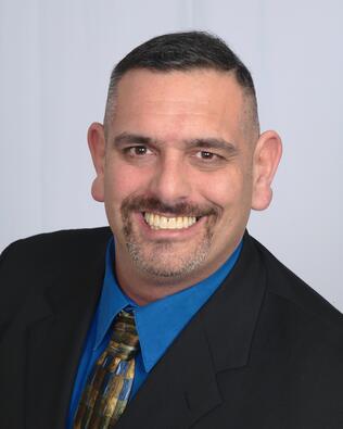 Headshot of Nick DeSabella