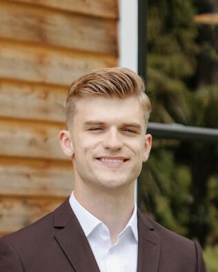 Headshot of Slav Bronitskiy