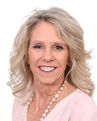Headshot of Angela Turner