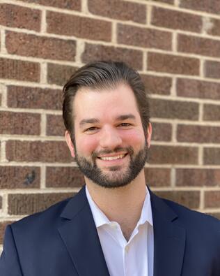 Headshot of Drew Beach