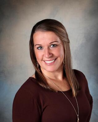 Headshot of Cassie Scrivner