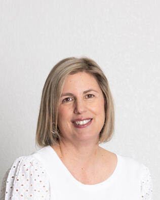 Headshot of Julie F. Mattoon