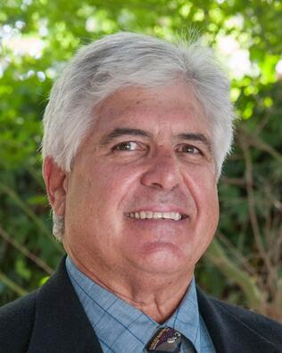 Headshot of Craig Menghini