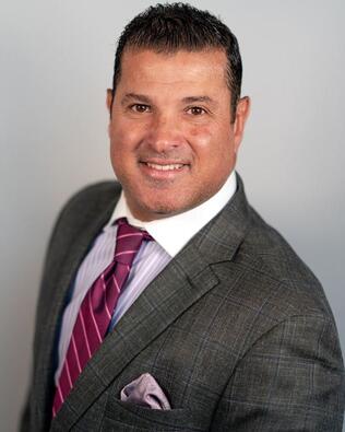 Headshot of Claudio Dasilva
