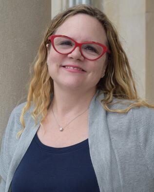 Headshot of Jill Lundgren